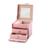 There's no denying the chic styling of this sleek jewelry box. Finished in pink faux snakeskin and featuring a bold silver tone metal clasp and handle, this is a great box to stash your jewelry at home or on the go.