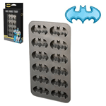 Coming to you straight from Gotham City, is this Batman DC Comics Ice Cube Tray! Whether you're making a treat for your family or spicing up a DC-themed party, this sturdy tray lets you capture ice in the familiar shape of the Batman logo. Use the Batman DC Comics Ice Cube Tray to add a "Brave and Bold" twist to meals and treats! 