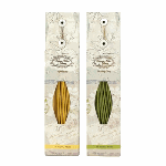 Take a departure from traditional incense with these luxuriously scented fragrance sticks! A delightful combination of sweetness and spice that enhances your surroundings with a subtle perfume.