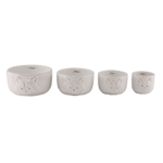 Slyly stylish and adorably irresistible, this set of four fox measuring cups will brighten up your next baking adventure. White ceramic cups feature fox faces, and come in 1 cup, 1/2 cup, 1/3 cup and 1/4 cup sizes. Hand wash only.