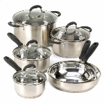 Whether you’re a beginner or a gourmet chef, this cookware set has everything you need for a full-fledged feast! Set includes three saucepans, two skillets, a stock pot and matching lids to make any cooking task a breeze.